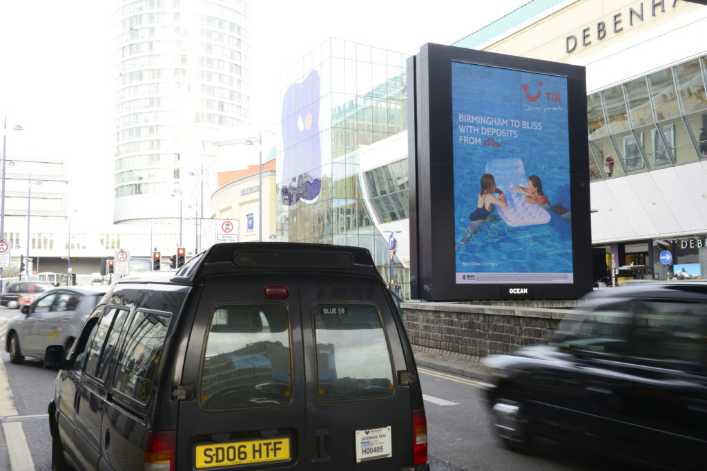 bullring-north-01-B0219-tui