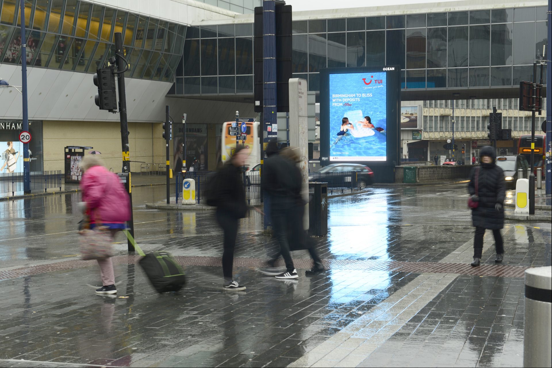 grand-central-01-F0219-tui