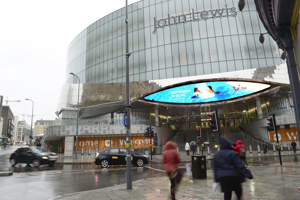 media-eye-02b-F0219-tui