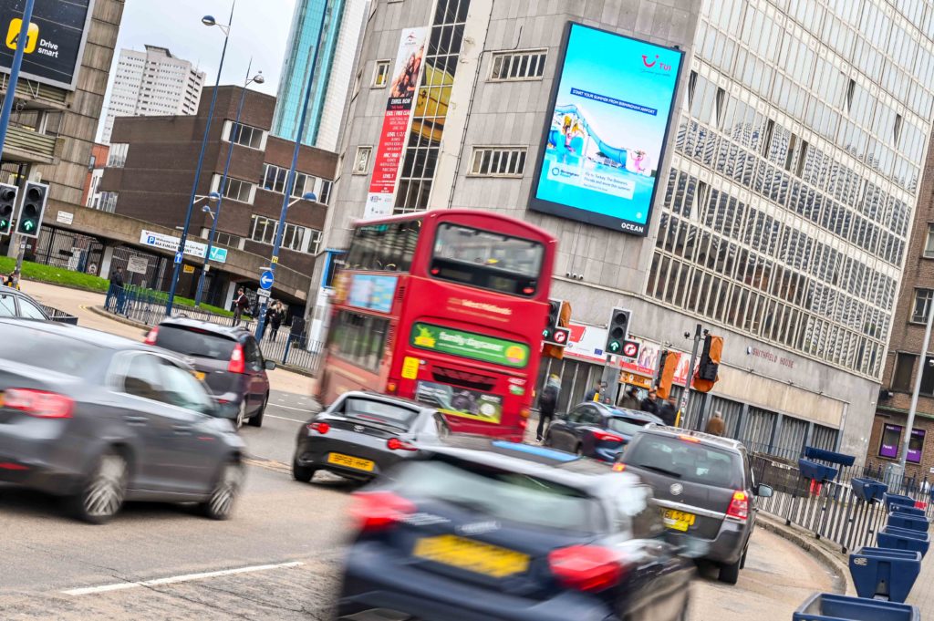 TUI, BULLRING-SOUTH, FEB-20-1