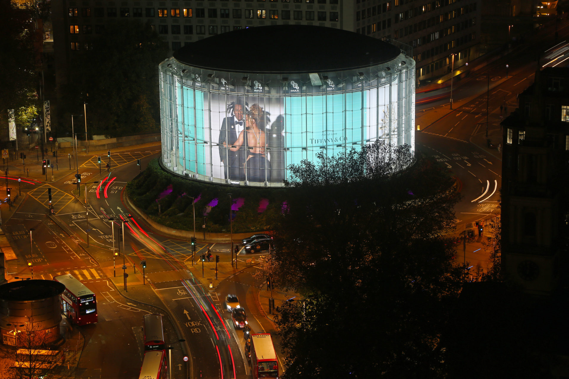 Tiffany, IMAX, Nov '21 1