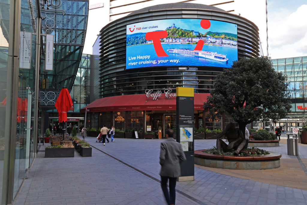 TUI, FourDials, Mar '22 2