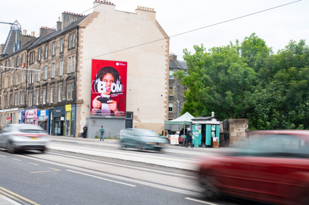 Vodafone, CS004, June01