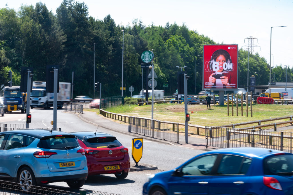 Vodafone, dundee, JUNE-1