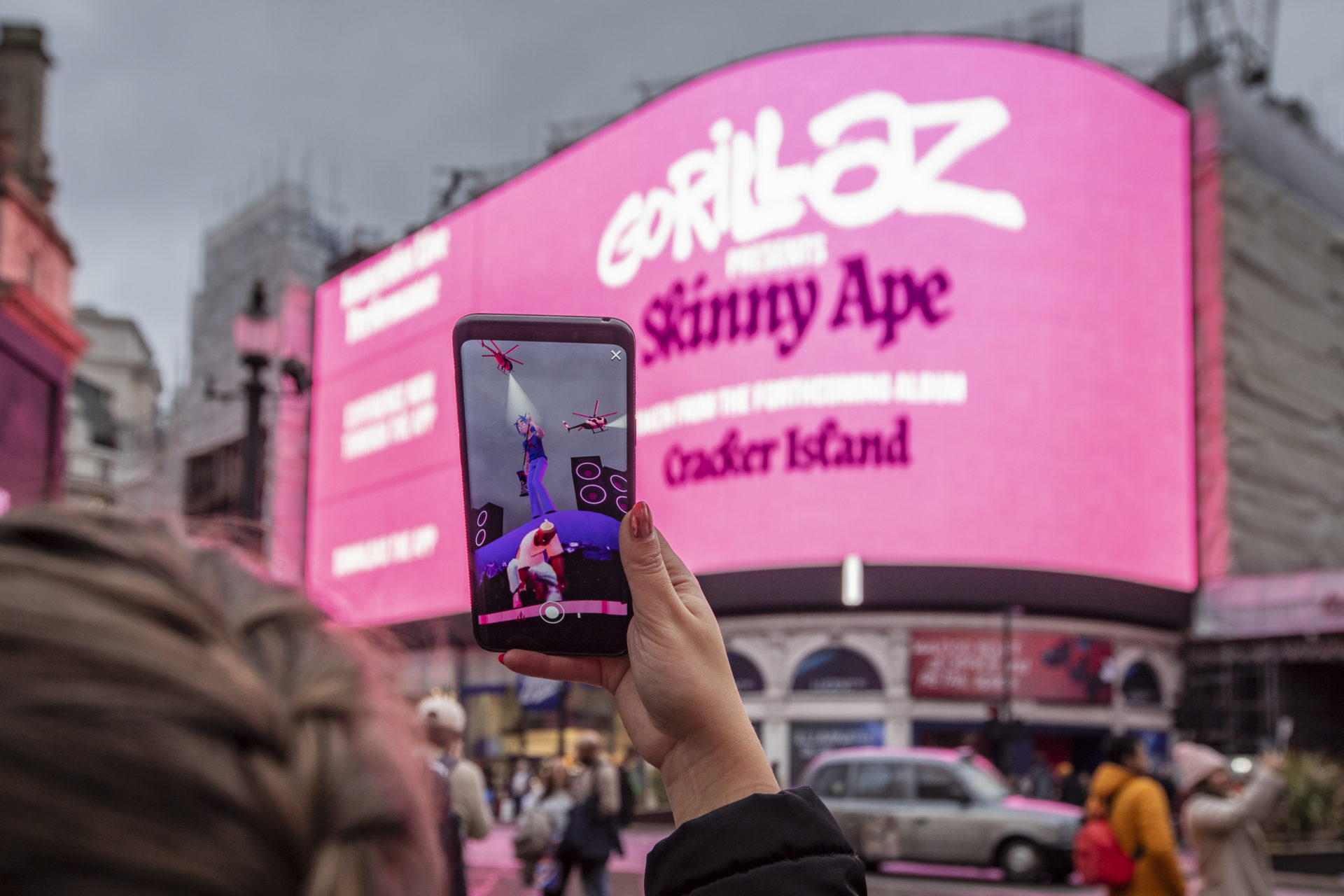 PLS Gorillaz Piccadilly Lights ©Ocean 5