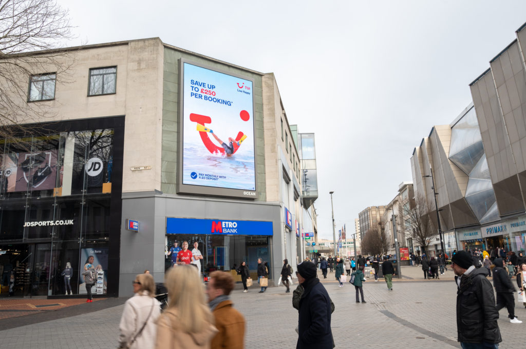 TUI, New-Street, Feb- 24 -57