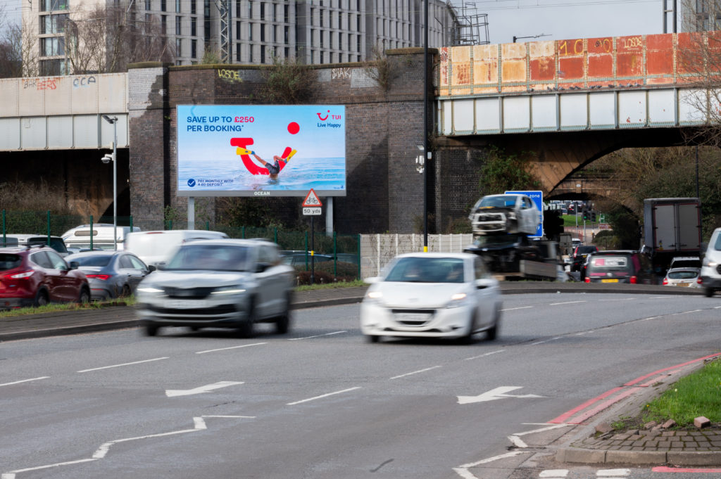 Tui, Lawley street, Feb- 24 -119