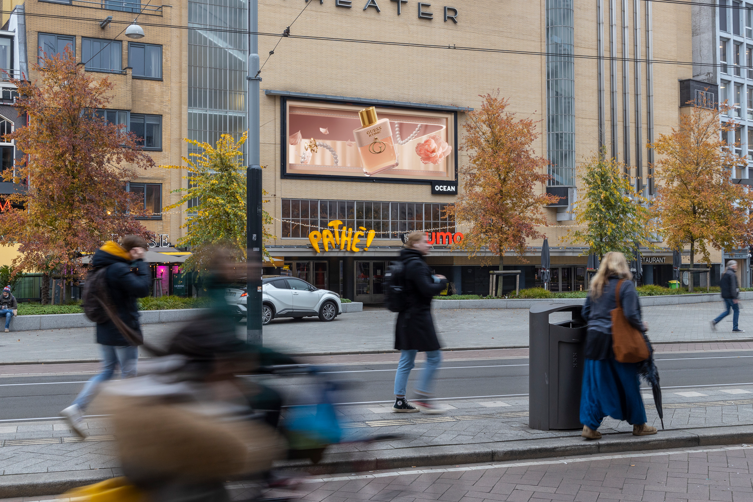 3Herfst_Amsterdam_Leidseplein_McDonalds_HR1