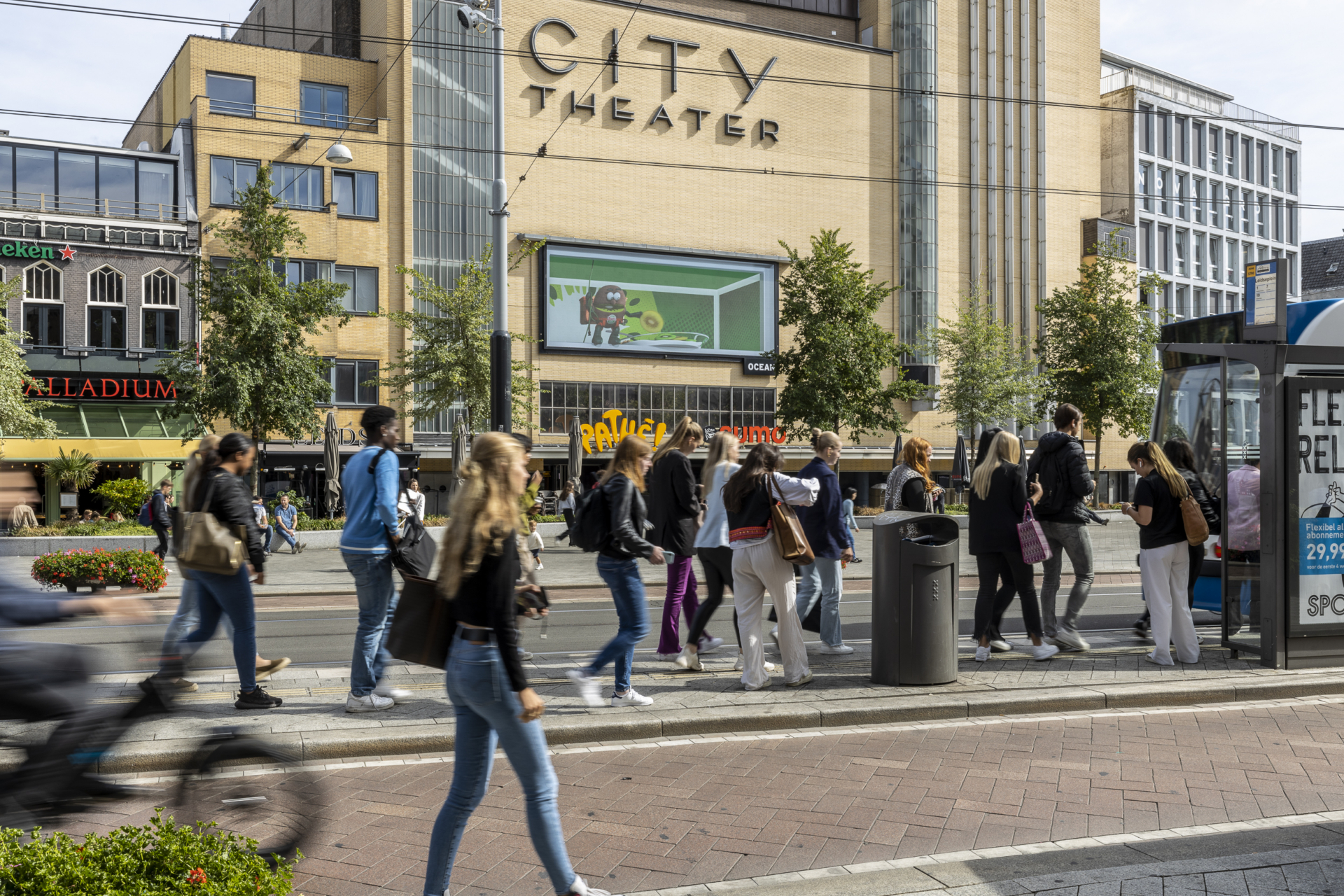 DeepScreen - Leidseplein - Zespri - 1
