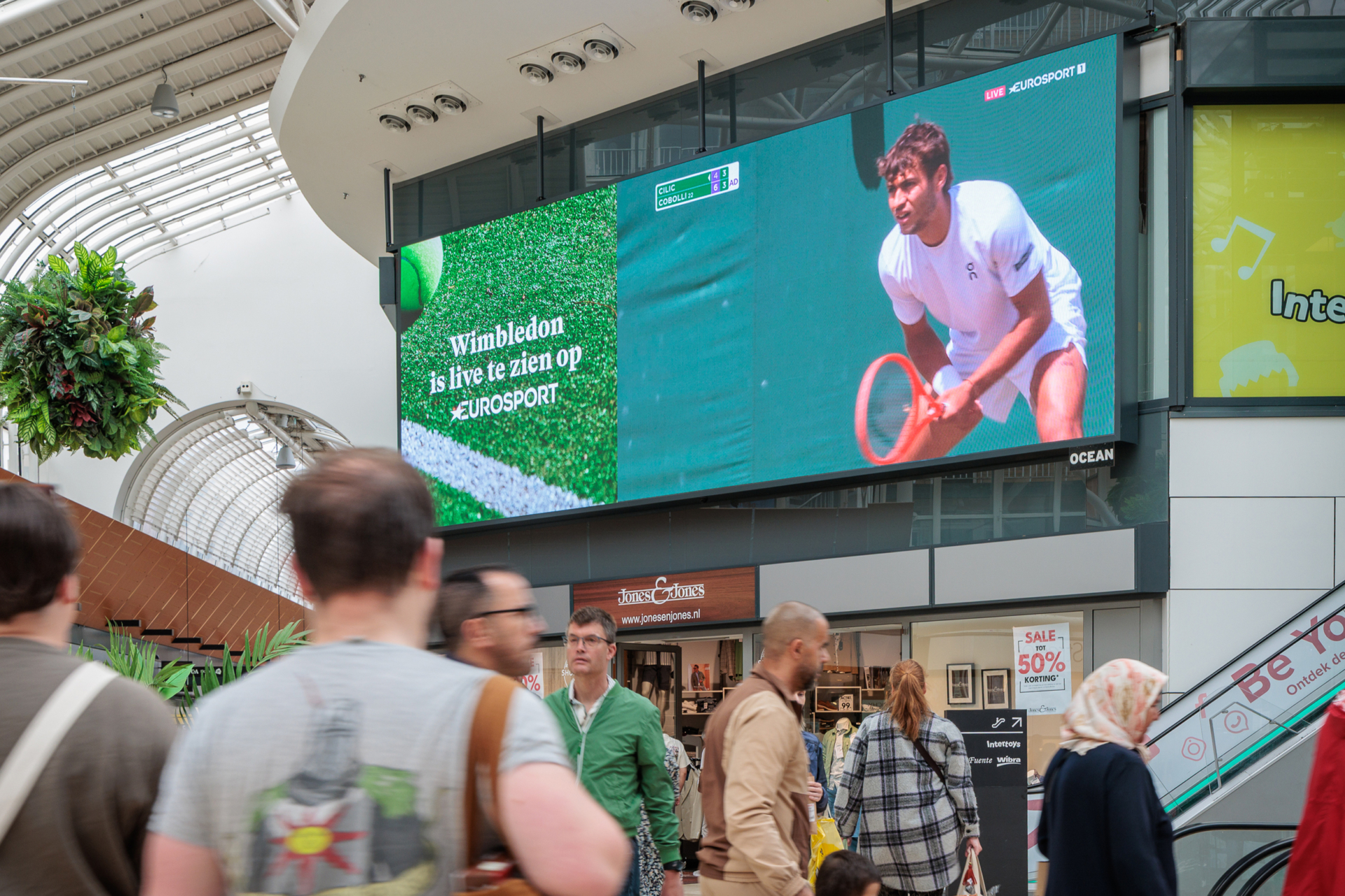 OceanOutdoor_Nieuwegein_Cityplaza_Wimbledon_HR1