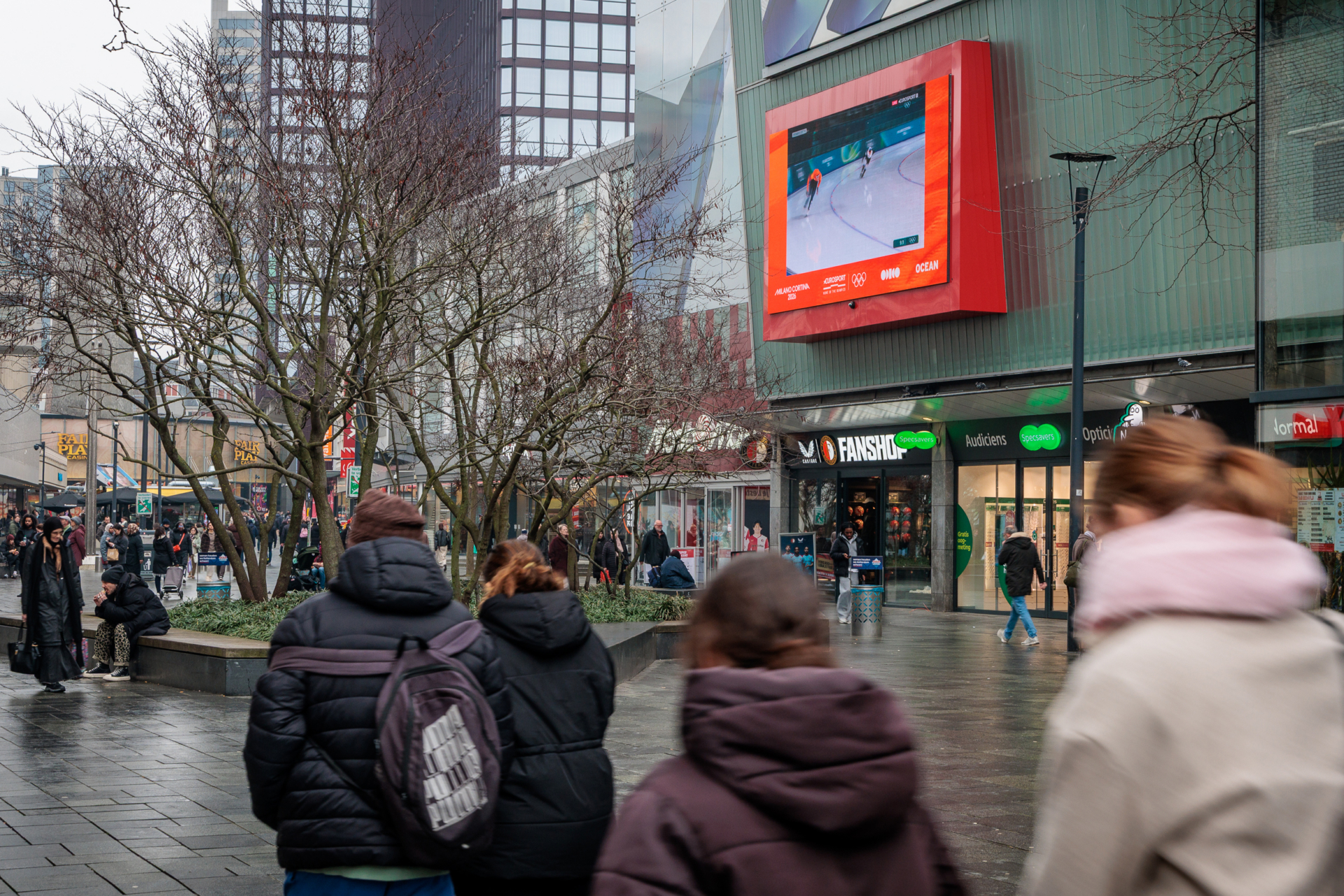 OceanOutdoor_Rotterdam_Binnenwegplein_WinterOSLivestream_HR1