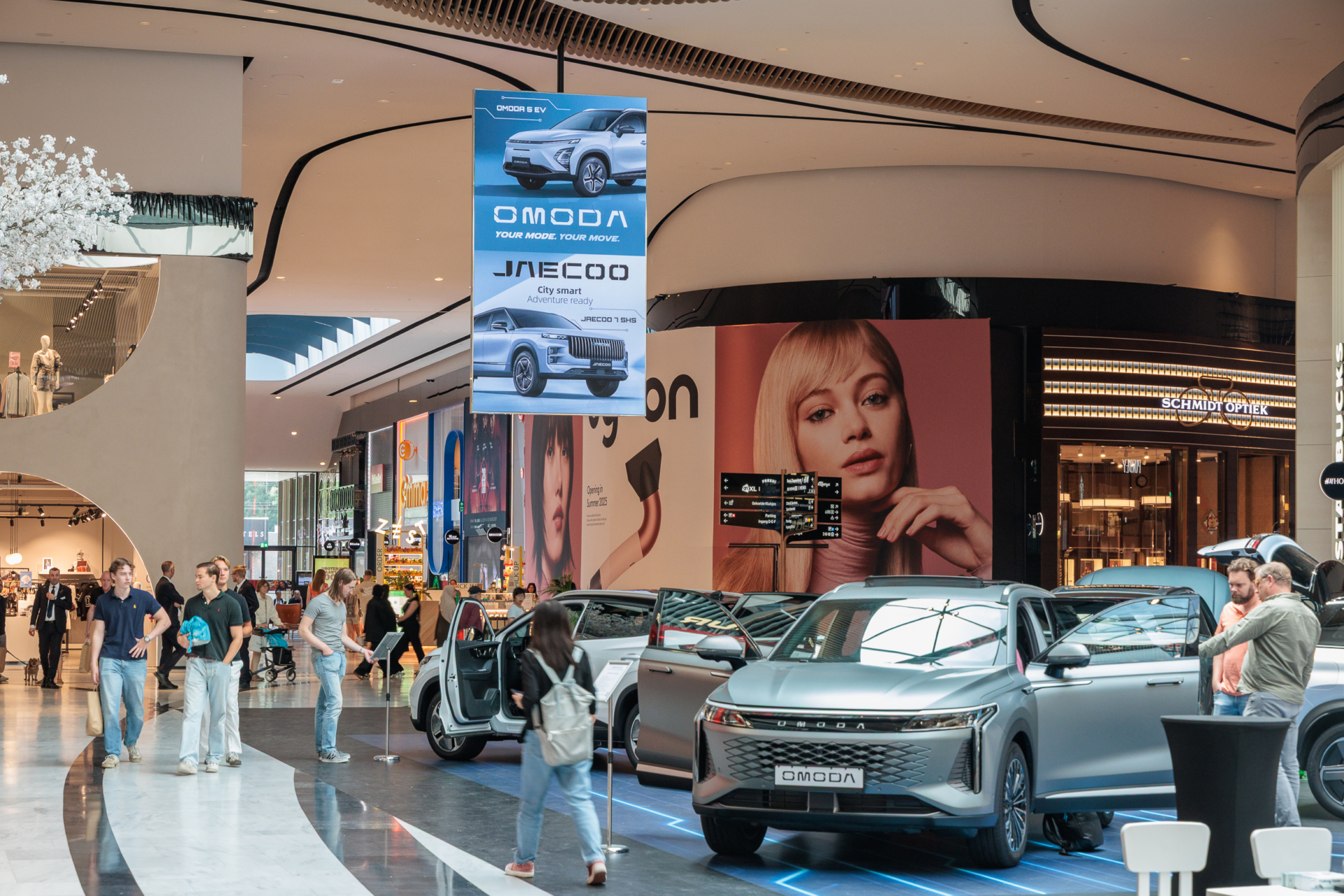 OceanOutdoor_Westfield_Carousel_OmodaJaecoo_HR1