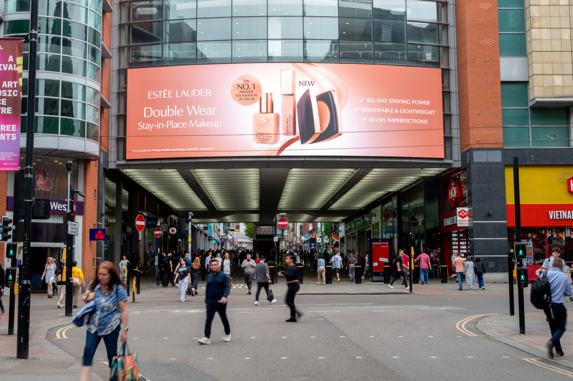 Estee-Lauder-Arndale-June-25-1