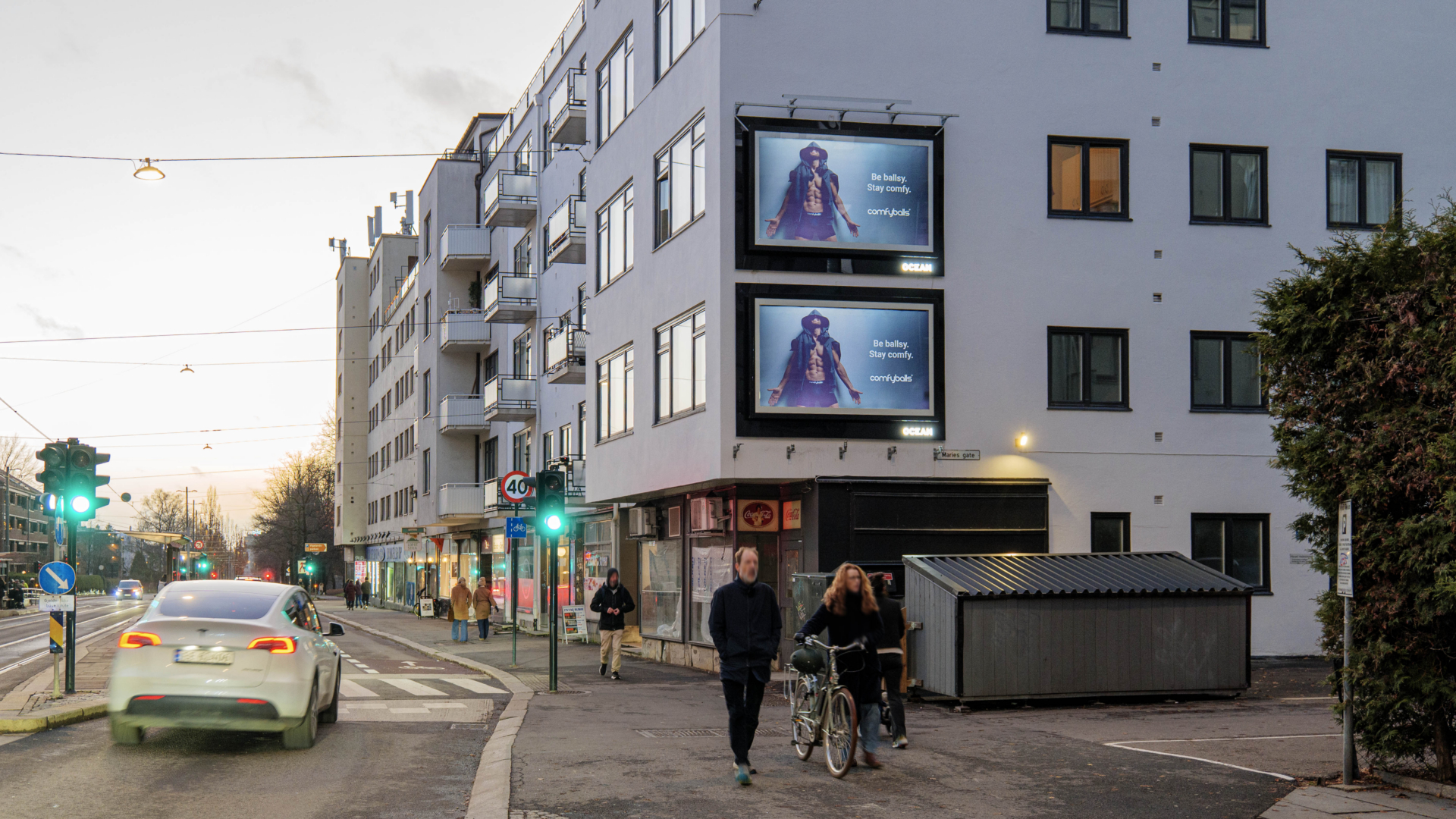 Comfyballs, Billboards Oslo, Nov25
