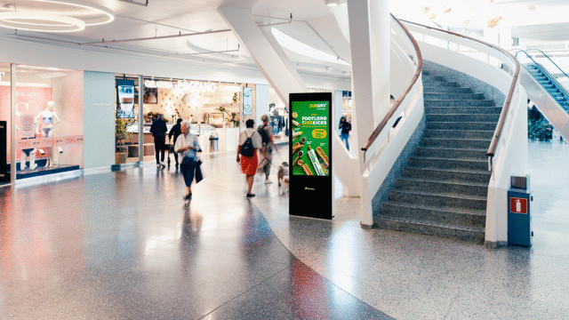 Frölunda Torg totem