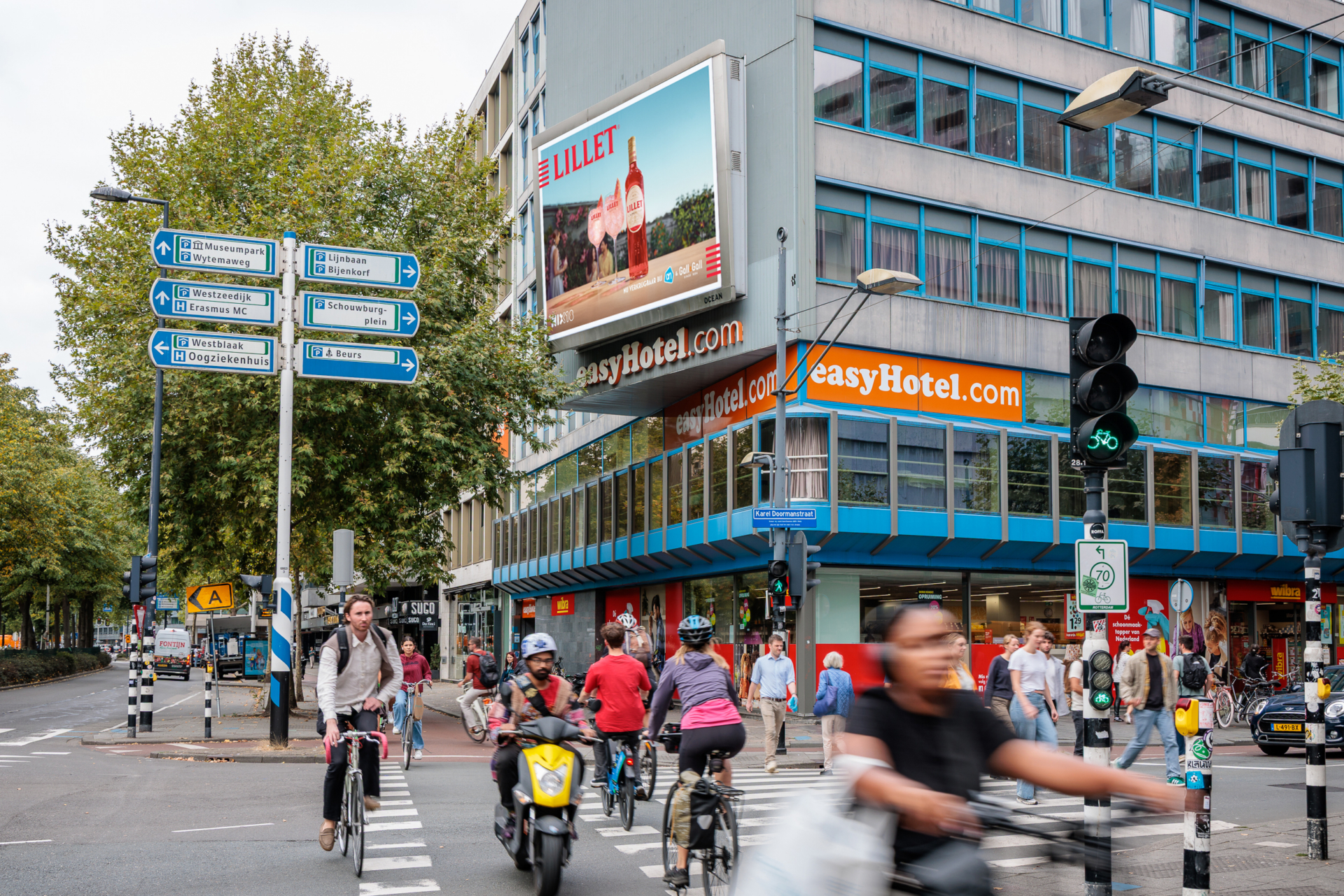 OceanOutdoor_Rotterdam_Westblaak_PernodRicard_HR1