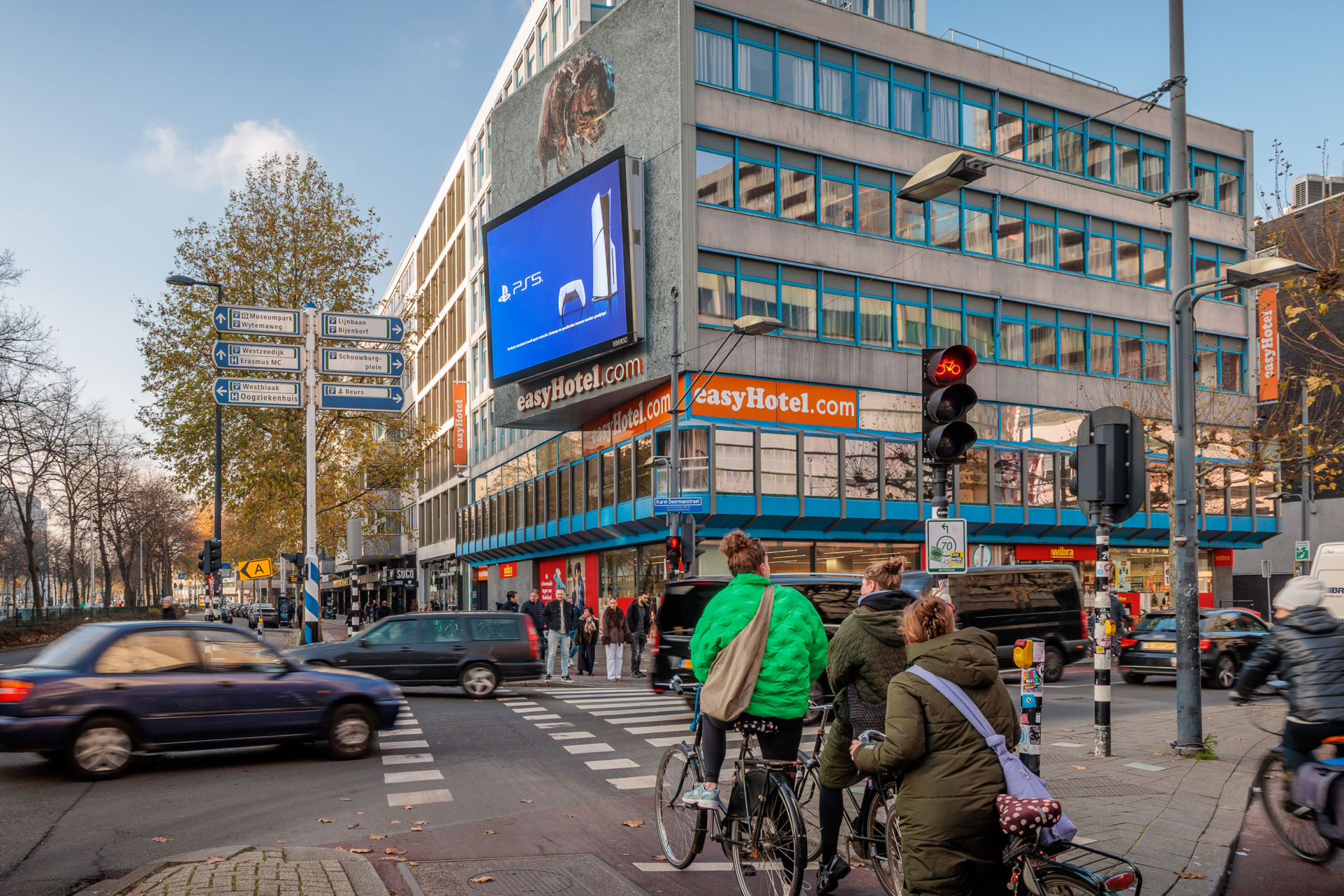 OceanOutdoor_Rotterdam_Westblaak_Playstation_HR1