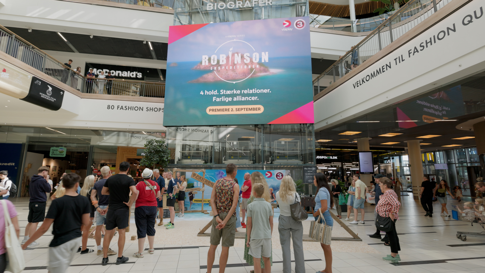 Sequence 01.00_00_08_15.Still002