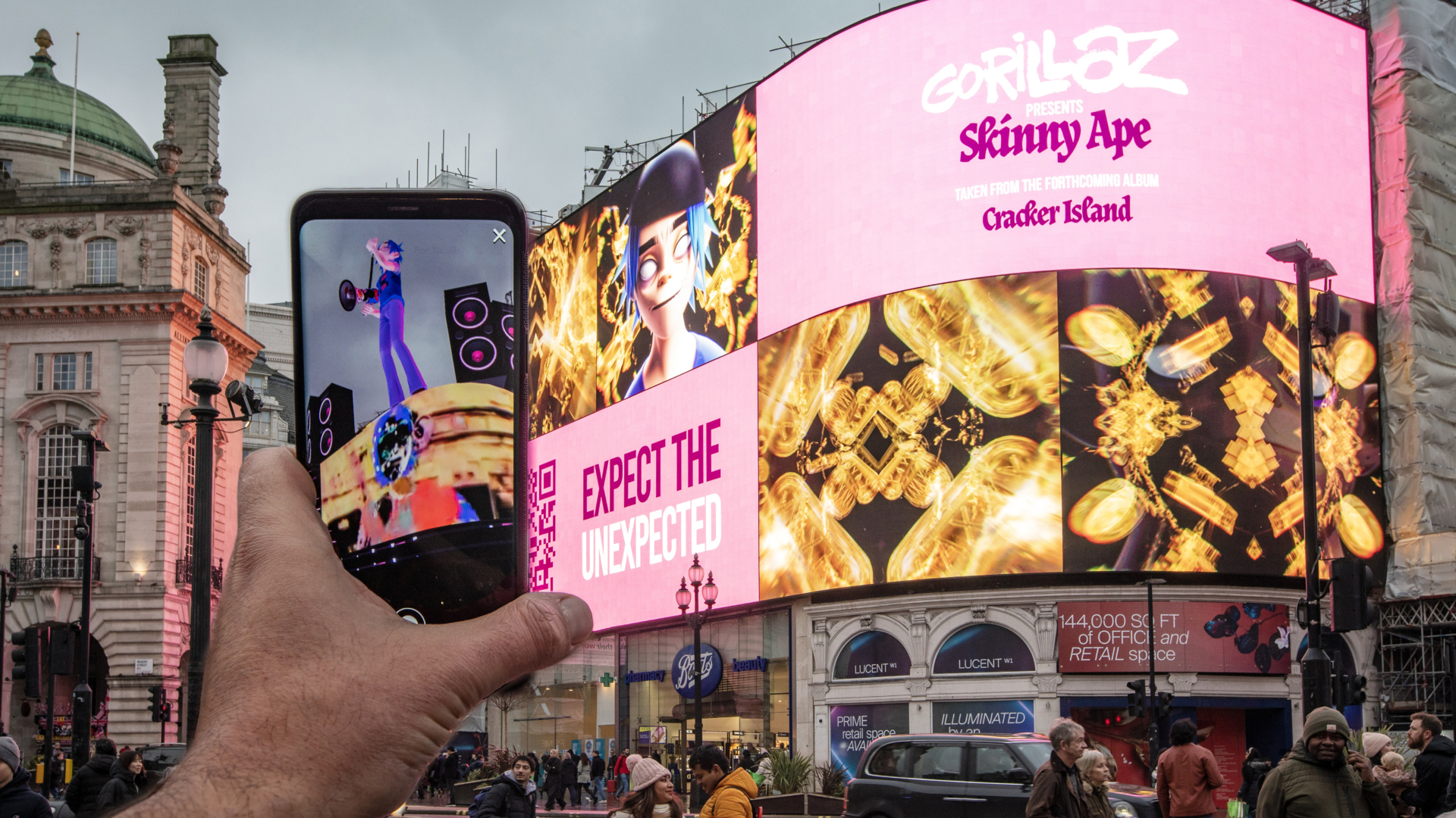 Skinny Ape Gorillaz Piccadilly