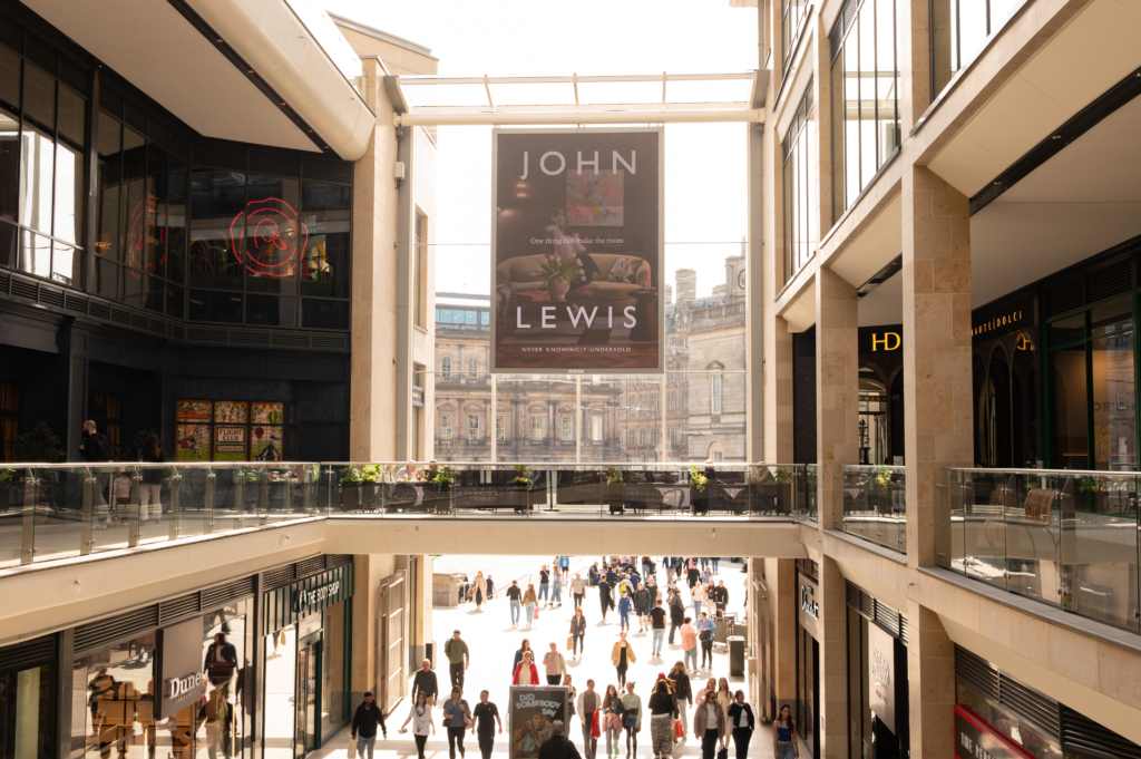 Johnlewis, STJPrincessst, MAR-1