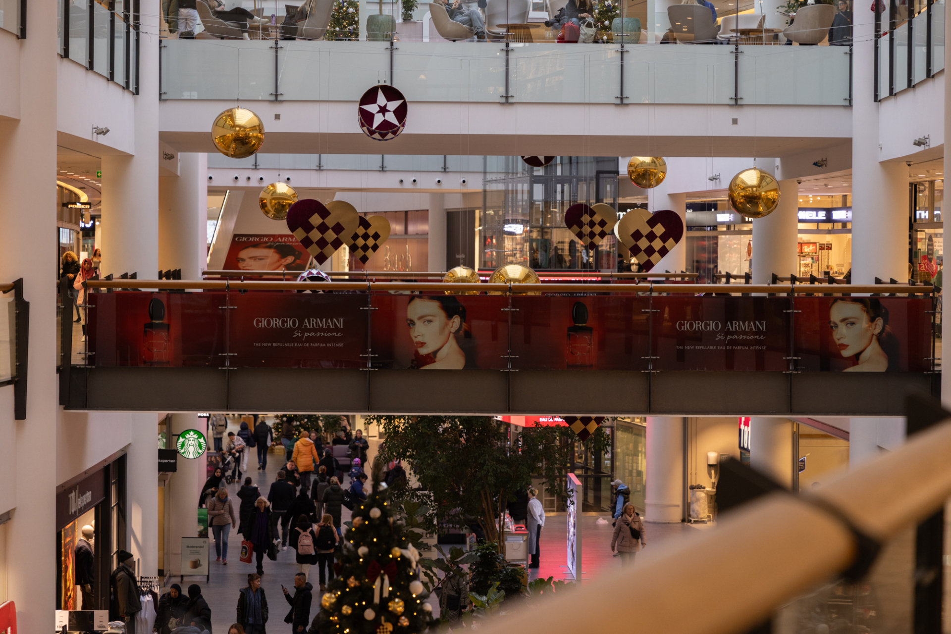Armani_Mall_031