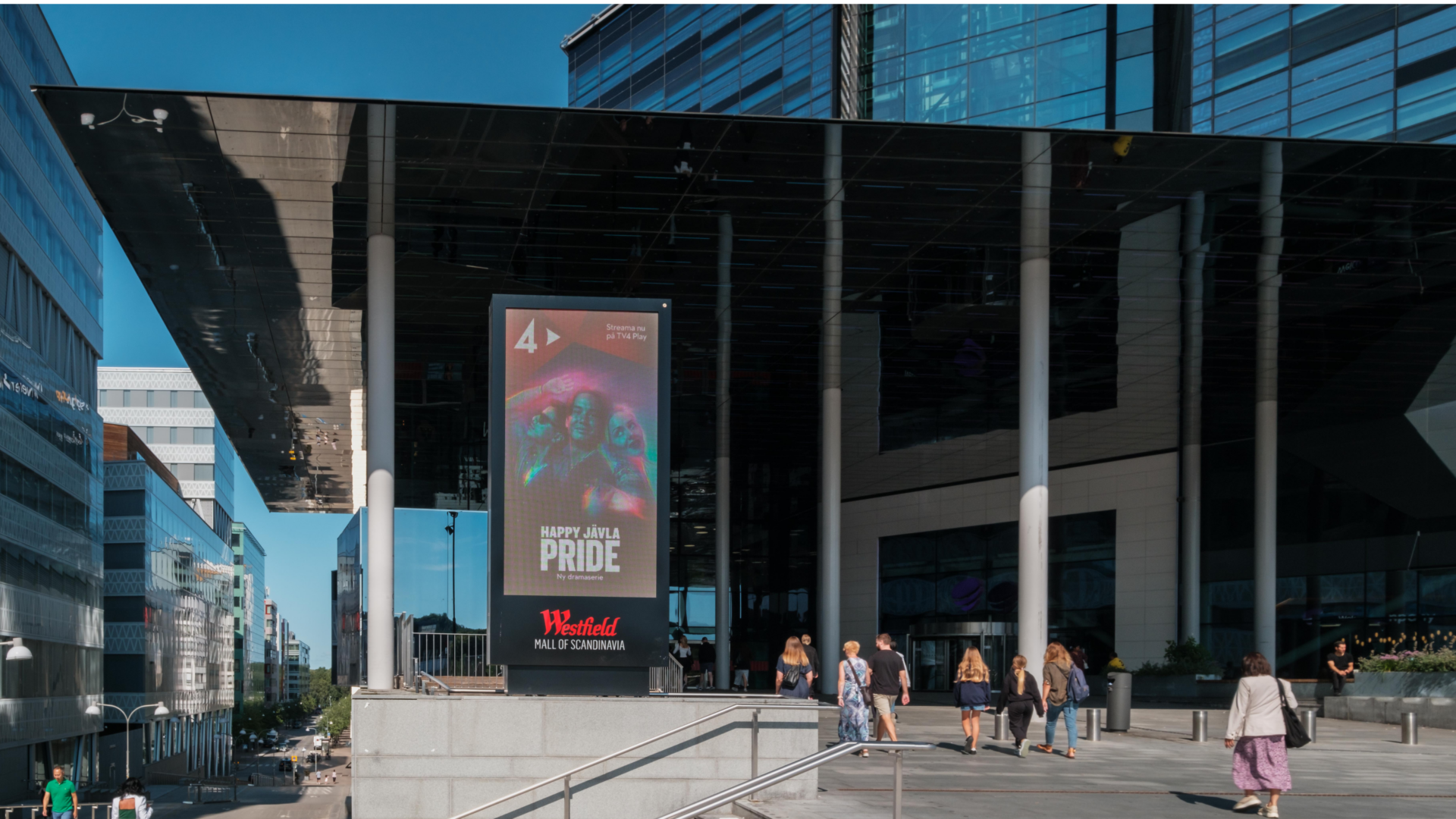 MOM SLIDE 1 (1200 x 700 px) (5179 x 2896 px)