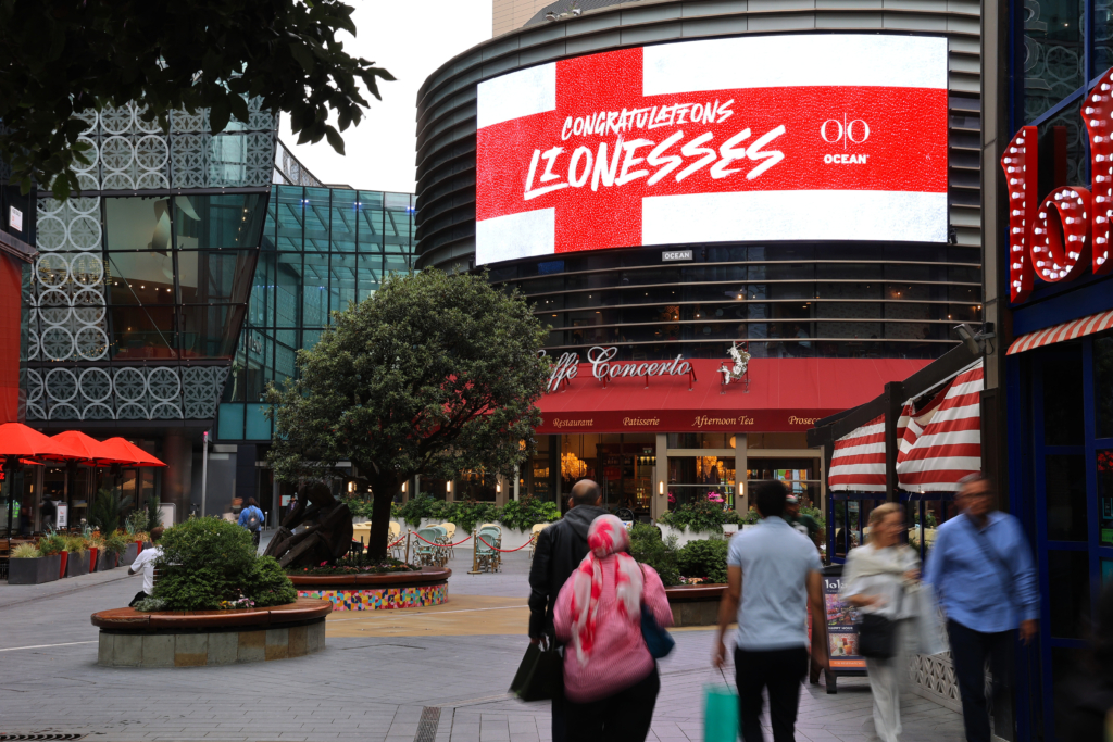 Lionesses, FourDials, Jul '25 1