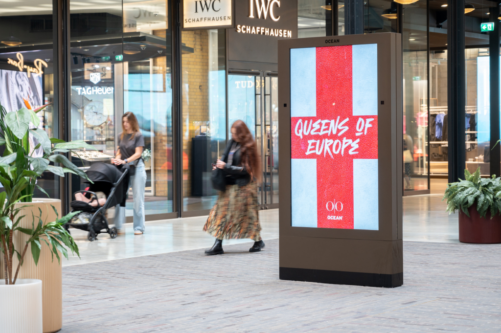 Ocean, Battersea, July-25-62