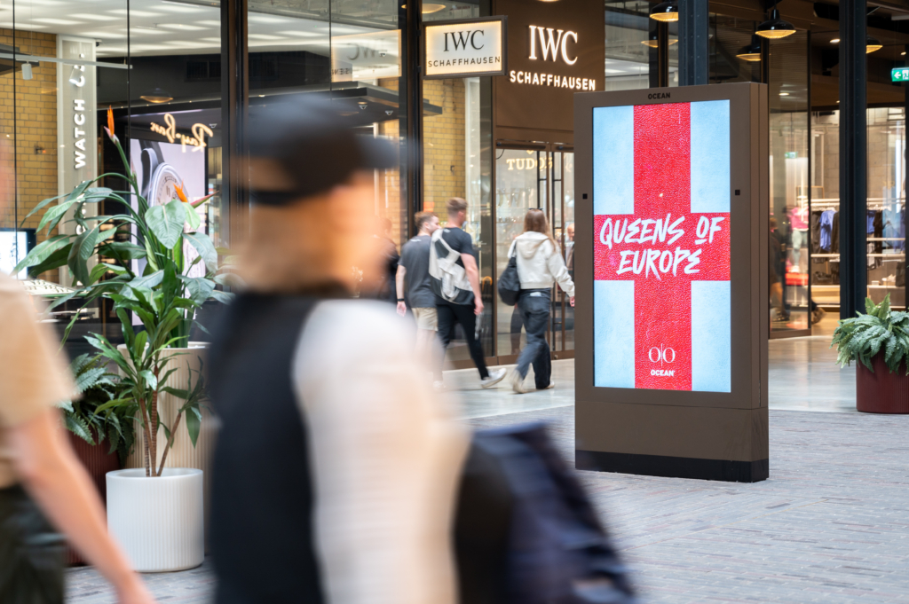 Ocean, Battersea, July-25-64