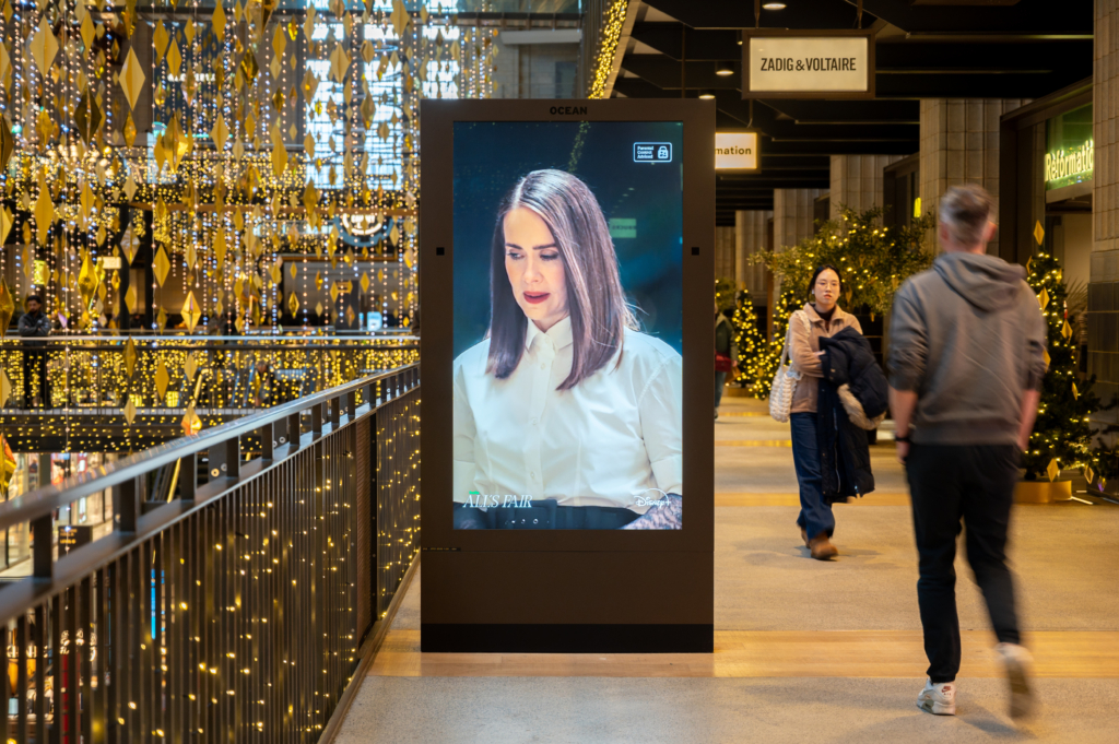 Disney, Battersea, Nov-25-23