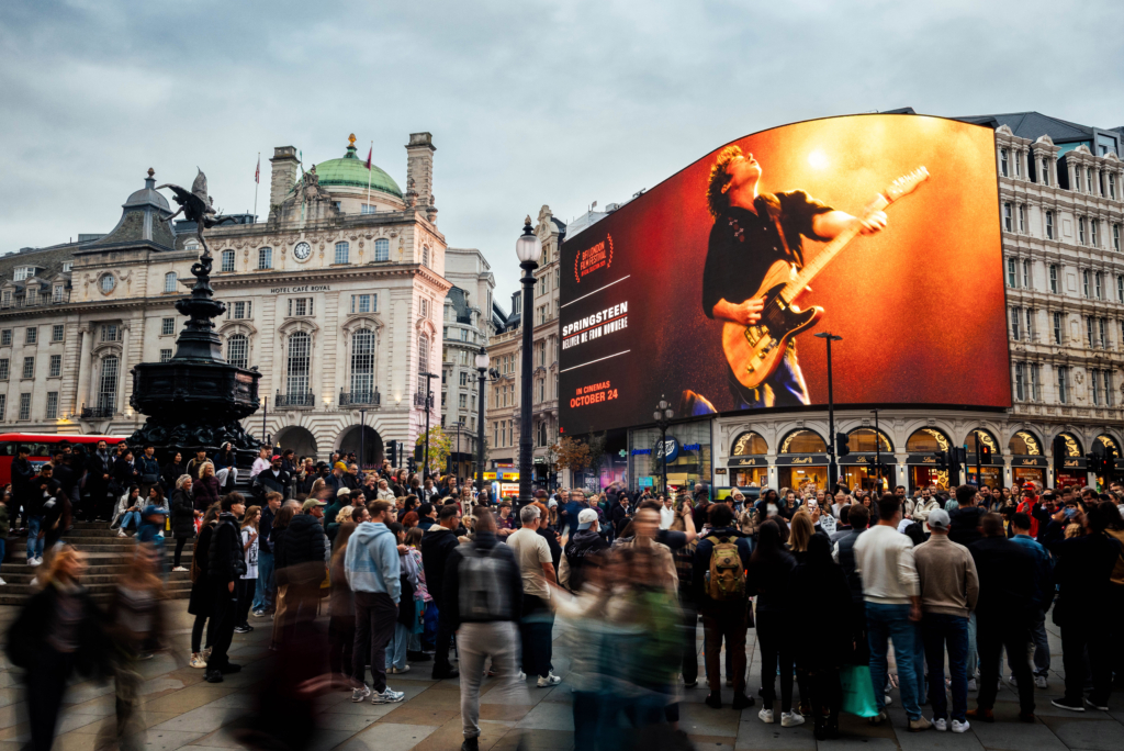 Disney Bruce, PLS, Oct-25-16