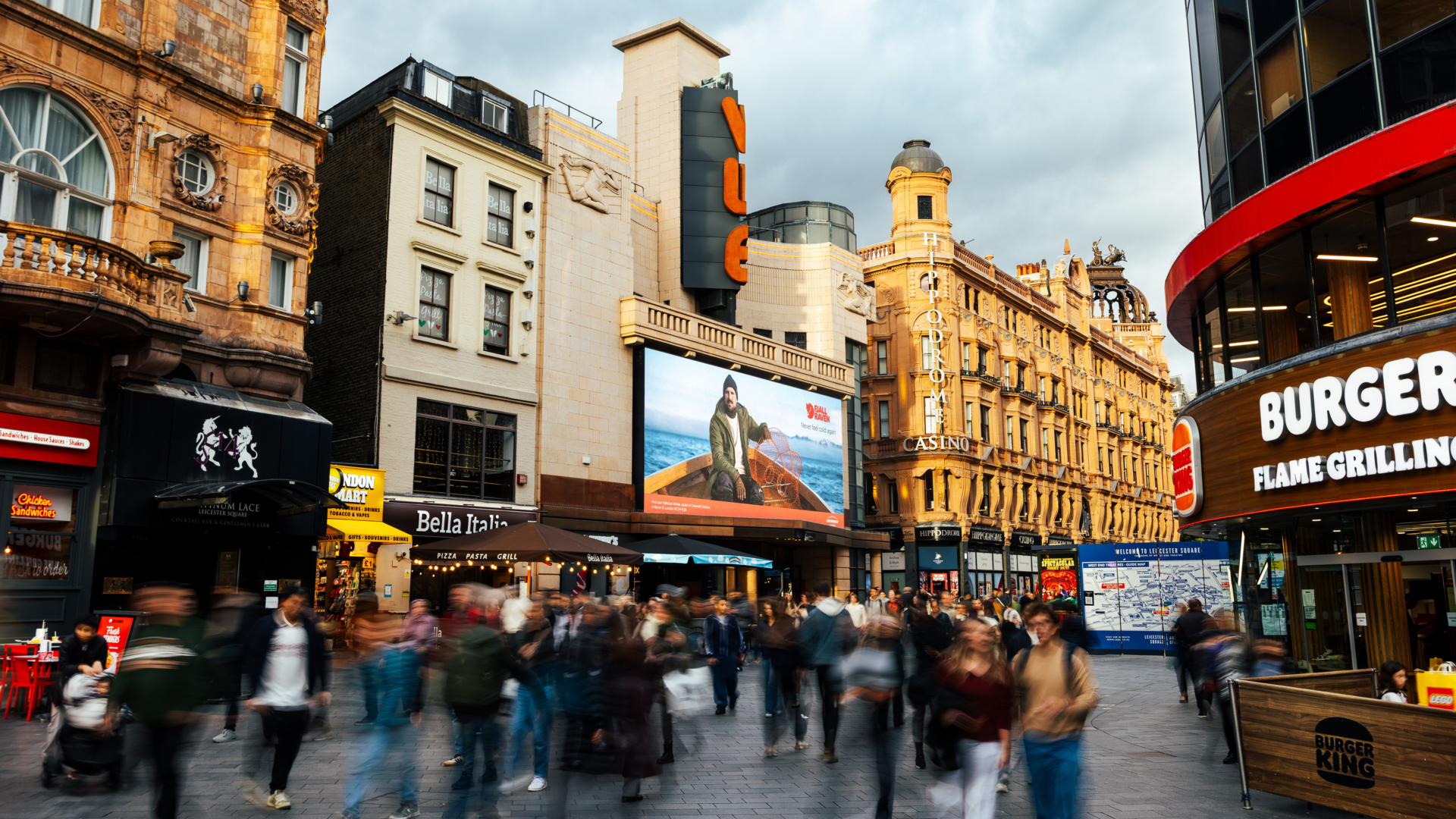 Fjallraven-LeicSq-Oct-25-1