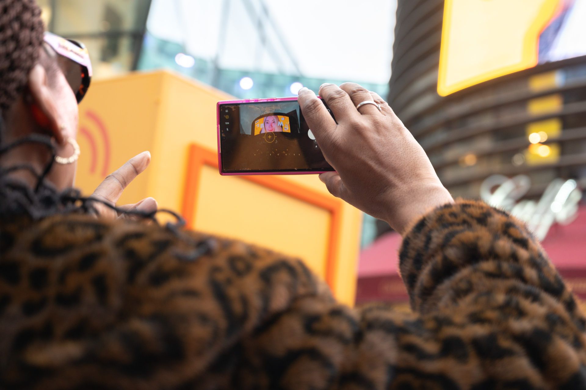 Moju, Fourdials, Oct-25-45