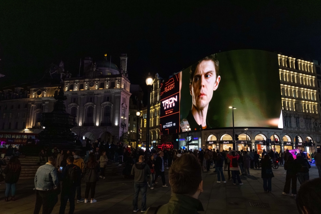 Tron, PLS, Sep-25-32