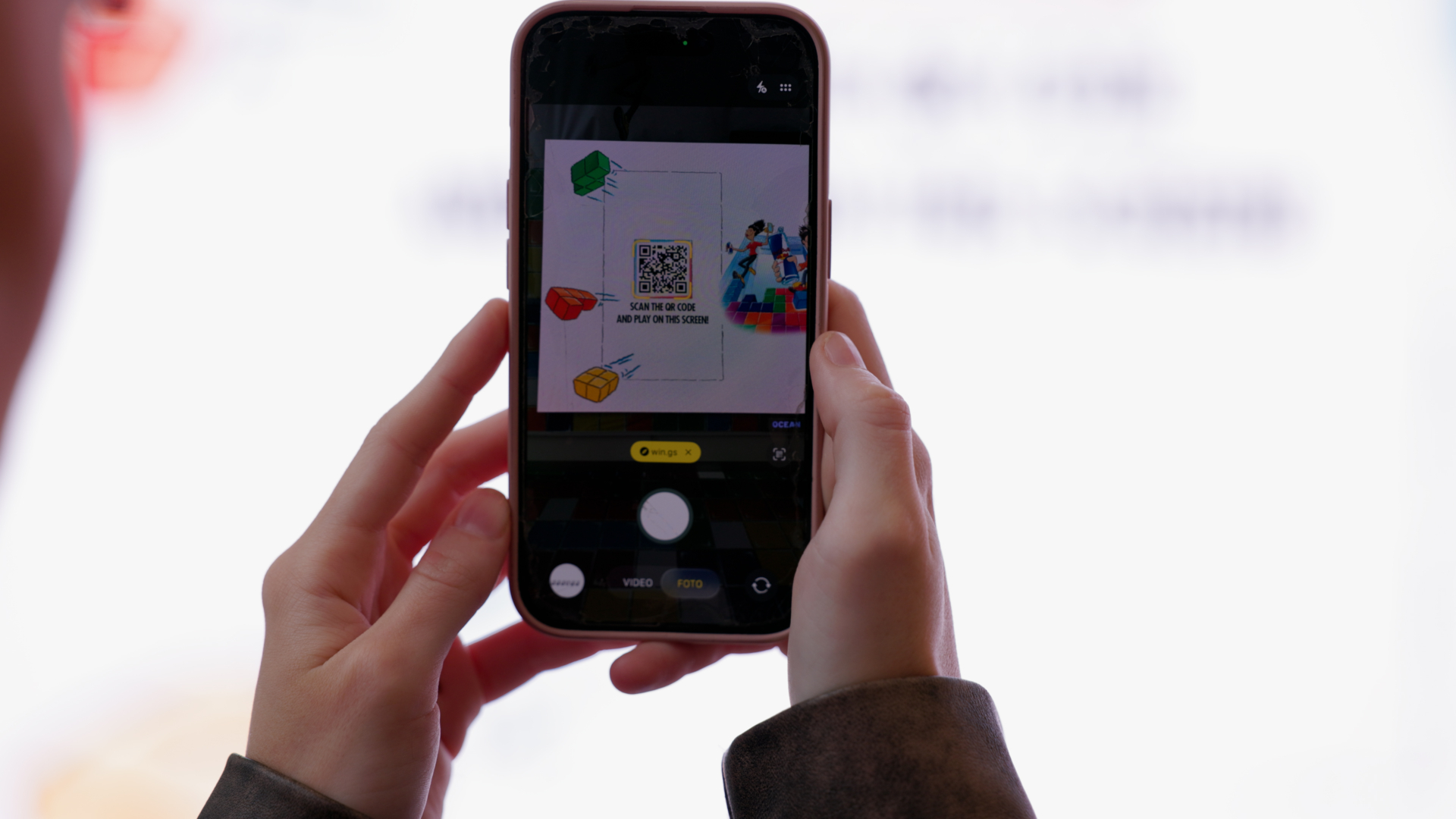 HCR_4696.00_00_09_24.Still009