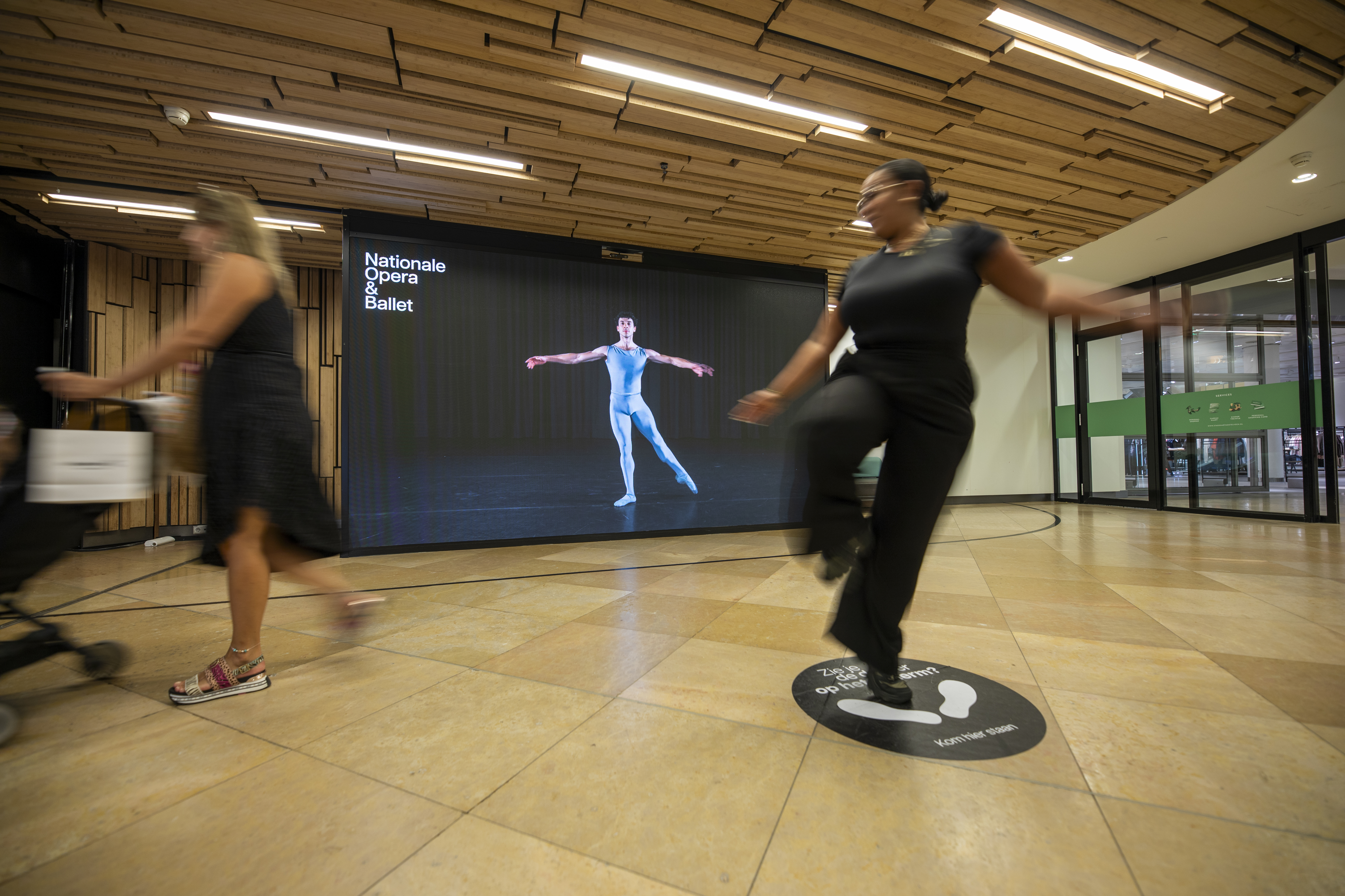 OceanOutdoor_AmstelveenStadshart_NOB_HR1.jpg_10