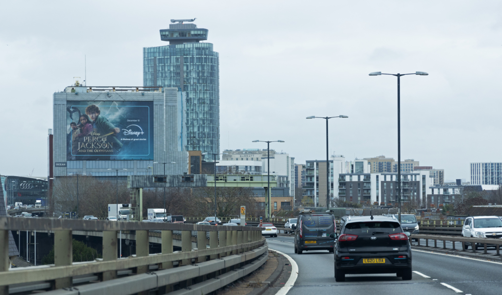 Disney, Alpha, Dec '25 5