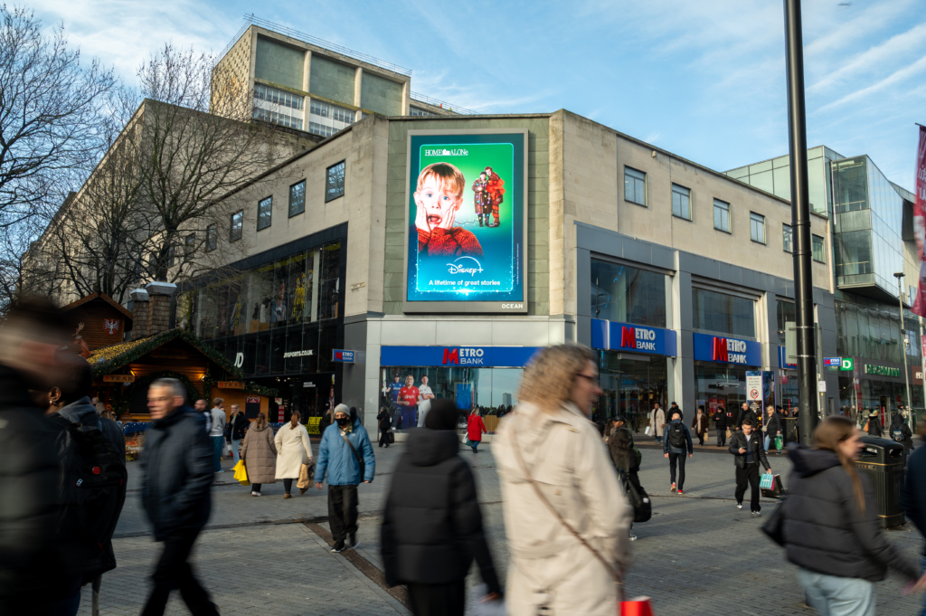 Disney, New-Street, Dec-25-1