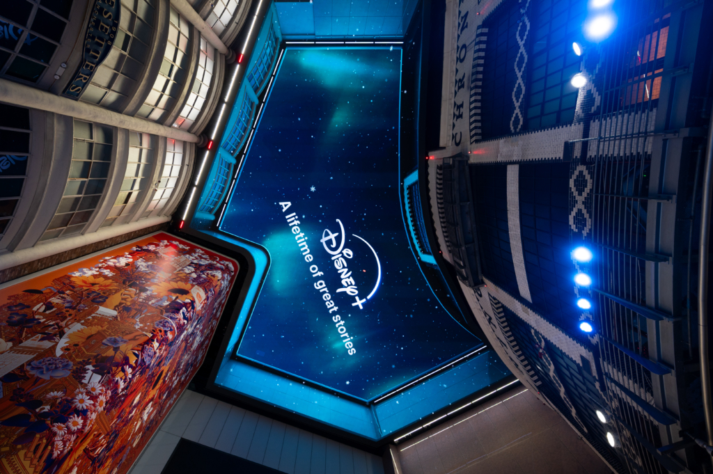 Disney, Skylighs, Dec-25-5