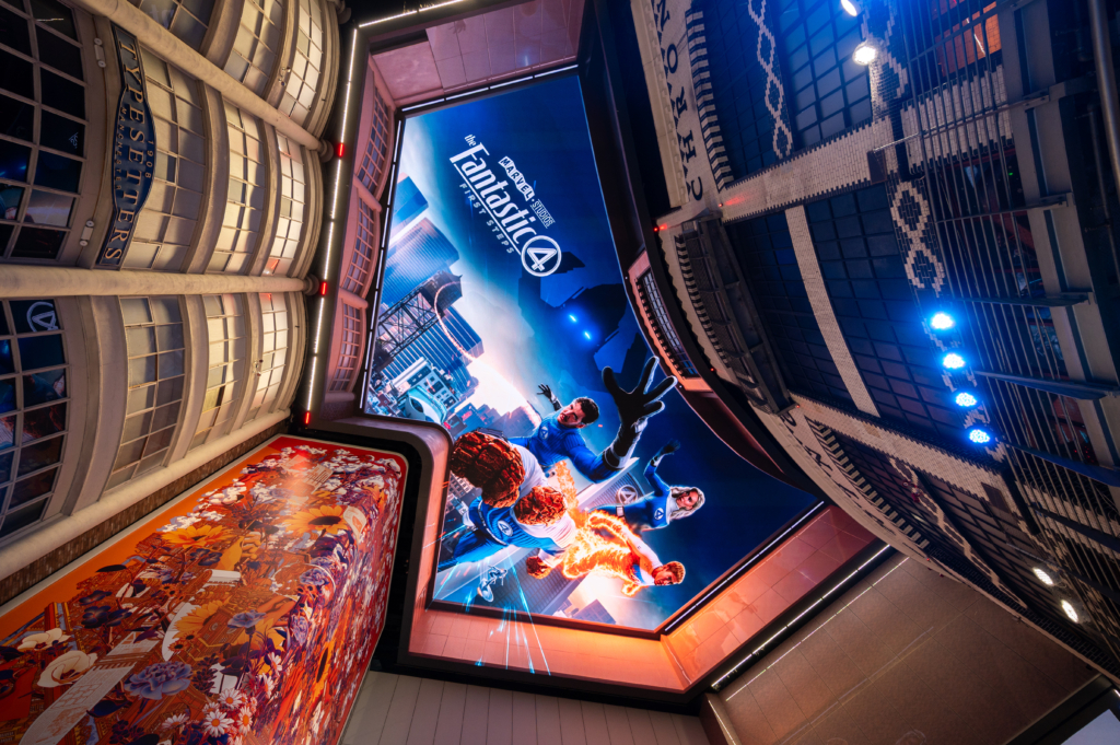 Disney, Skylighs, Dec-25-6