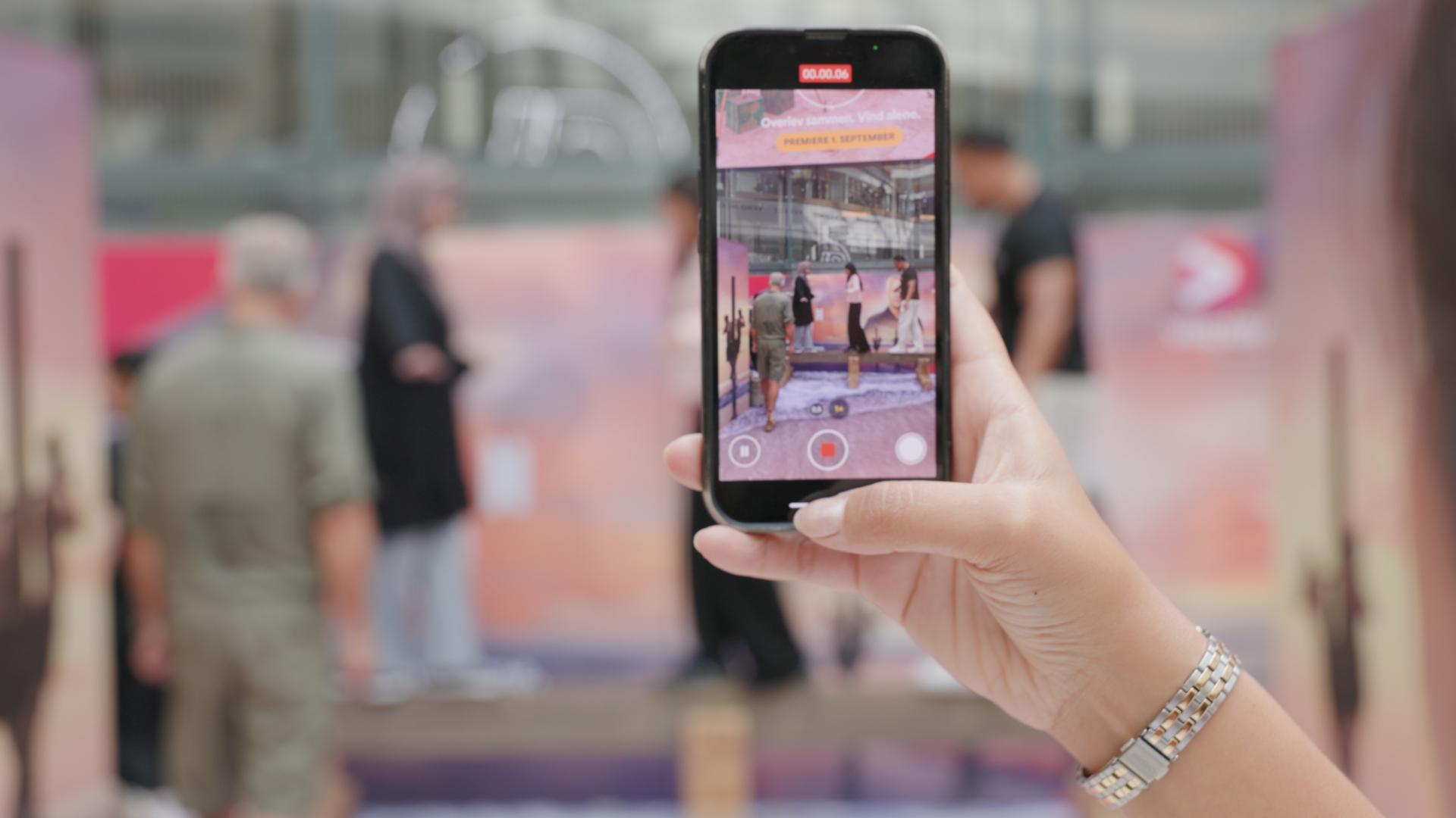 HCR_8862.00_01_39_02.Still053