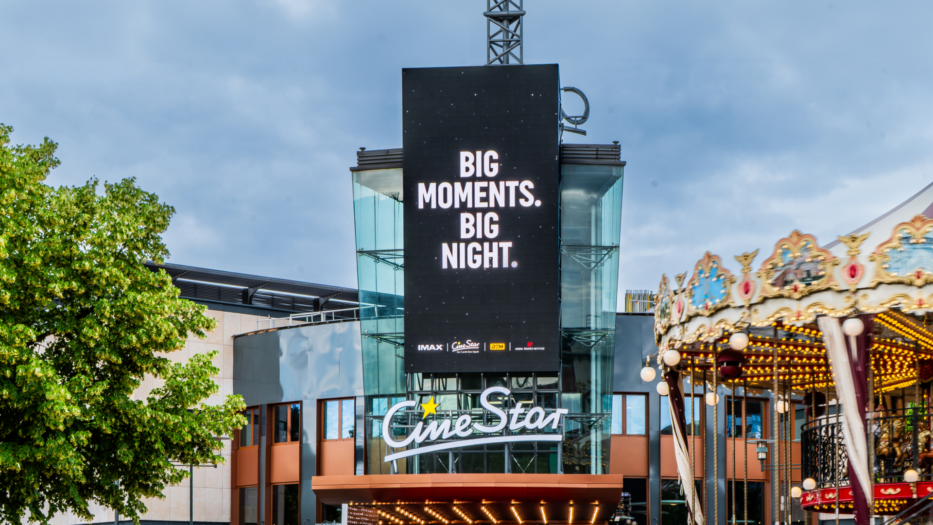 Ocean Outdoor Centro Star Lights HERO