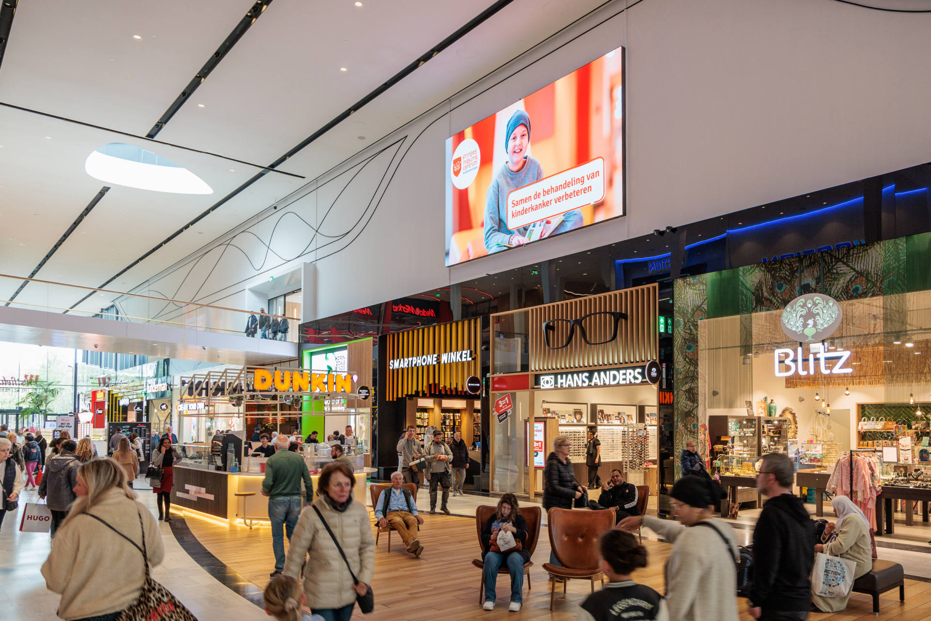 OceanOutdoor_Westfield_Skywall_PrinsesMaximaCentrum_HR1