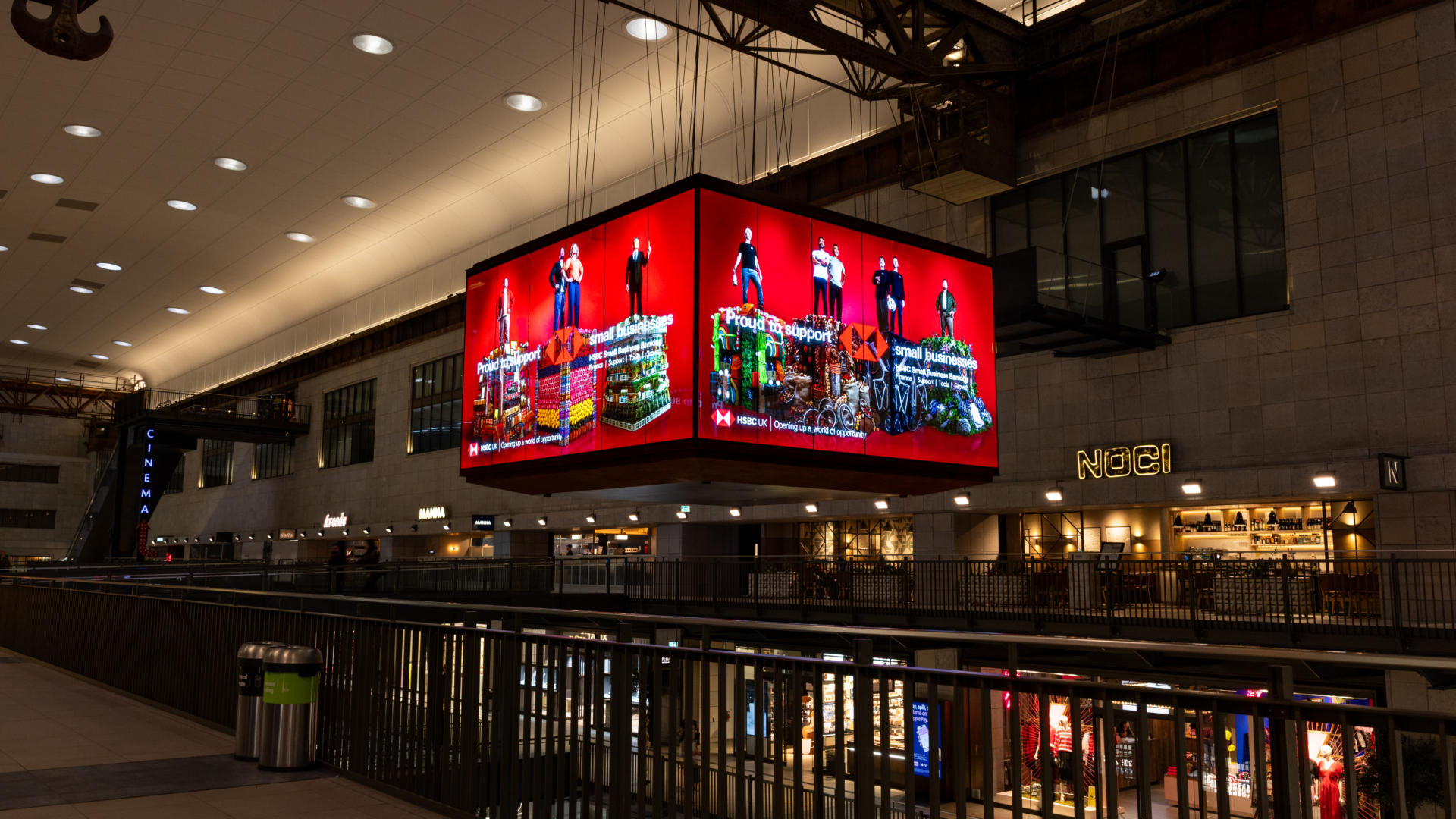 HSBC-The-Cube-Sept-26-46