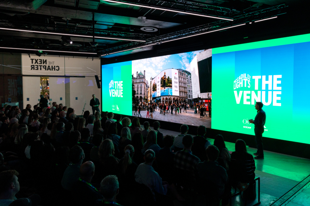 Event, The venue, Sept-26-14