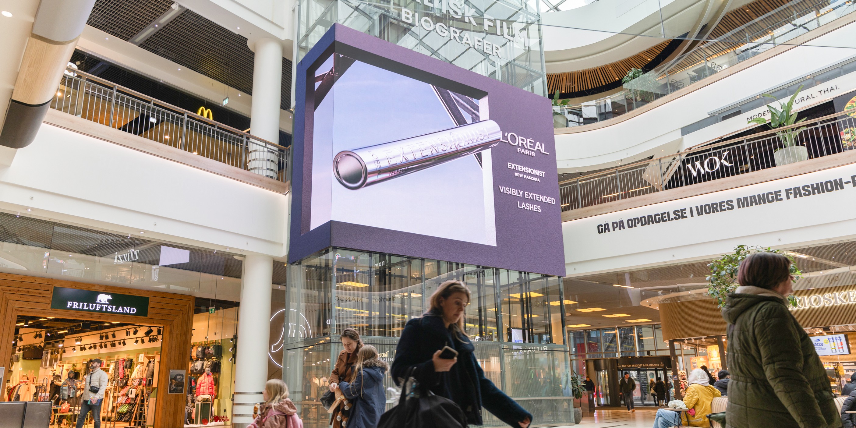 L’Oreal – Telescopic _Mall_01