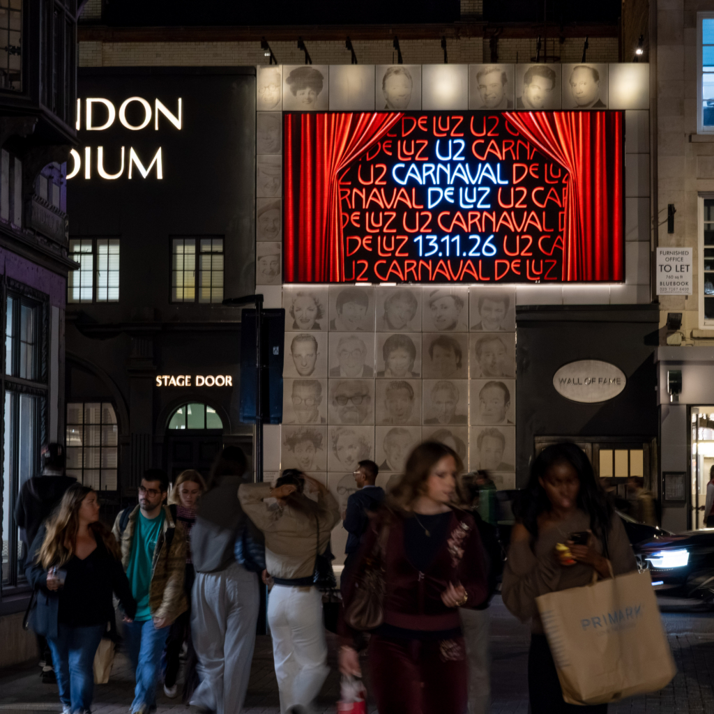 U2-Carnaby-Sep-26-1